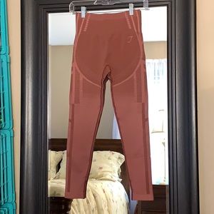 Gymshark Geo Seamless Leggings in Rose